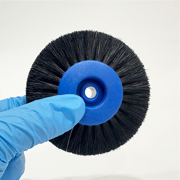 Black Bristle Plastic Wheel Brush4-Row Crossing BBPB800C