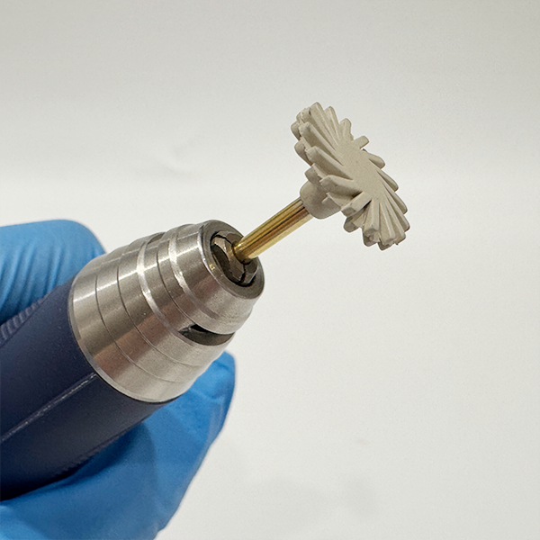 Universal Polisher Fine for Zirconia,Lithium Disllicarte,Composite,Veneer etc(UPS1420F)