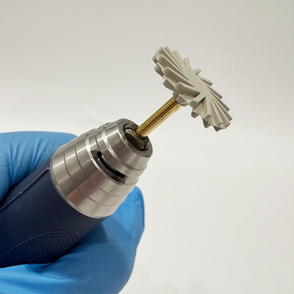 Universal Polisher Fine for Zirconia,Lithium Disllicarte,Composite,Veneer etc(UPS1722F)