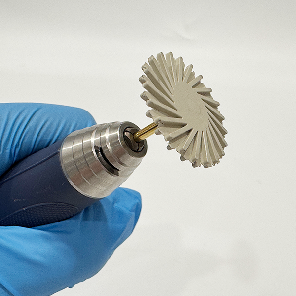 Universal Polisher Fine for Zirconia,Lithium Disllicarte,Composite,Veneer etc(UPS2622F)