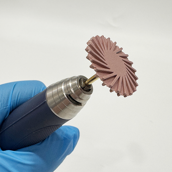 Universal Polisher Medium for Zirconia,Lithium Disllicarte,Composite,Veneer etc(UPS2622M)